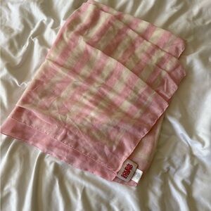 SOLID & STRIPED Pink and White Scarf